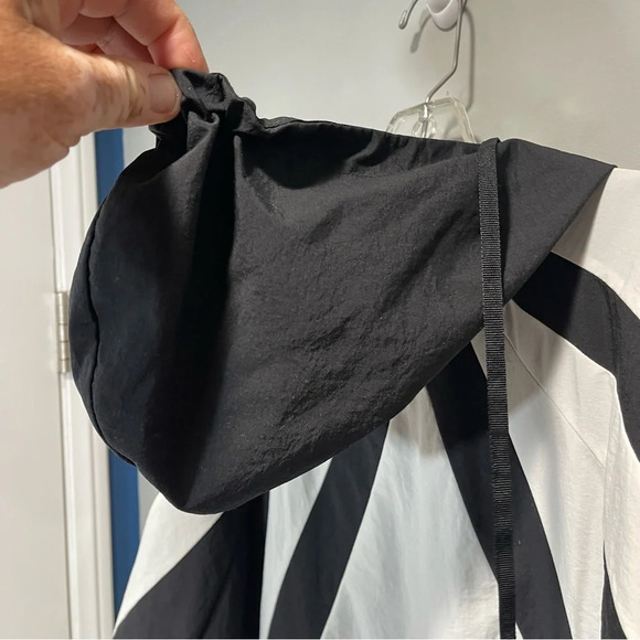 Adidas original EQT 18 Size Medium  wing Breaker . - Picture 9 of 16